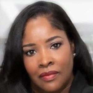 Meet your Posher, Traci